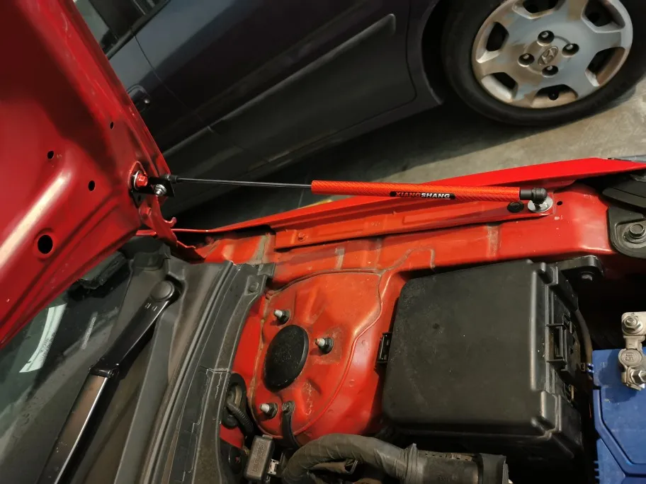 Amortiguador gas capó Hyundai i30 FD 2007-2012 - imagen 5