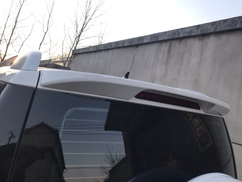 Alerón sin pintar preparado para personalización
