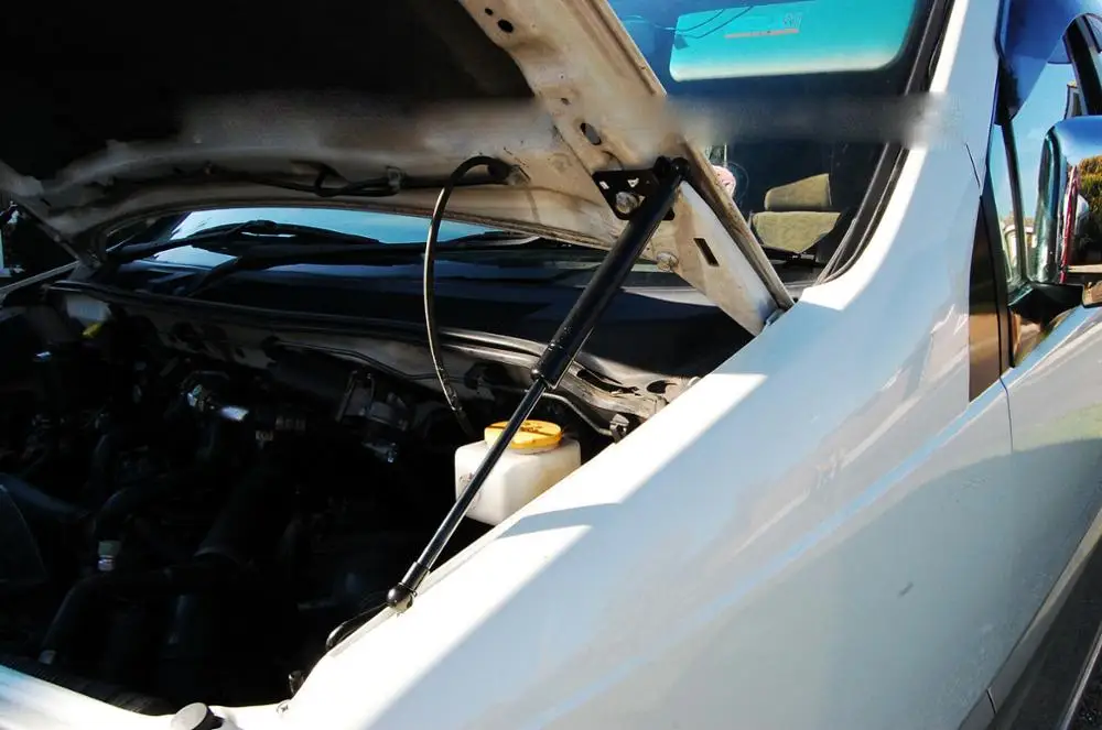 Amortiguadores de capó para Nissan Elgrand E50 e Isuzu Fargo Filly - imagen 2