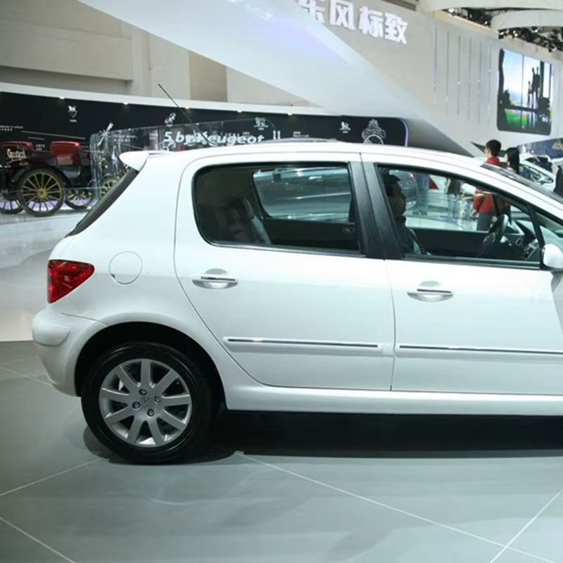 Alerón trasero ABS para Peugeot 206, 207 y 307 - imagen 3
