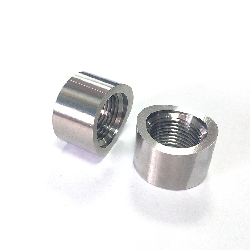Detalle de la base roscada para sensor de oxígeno