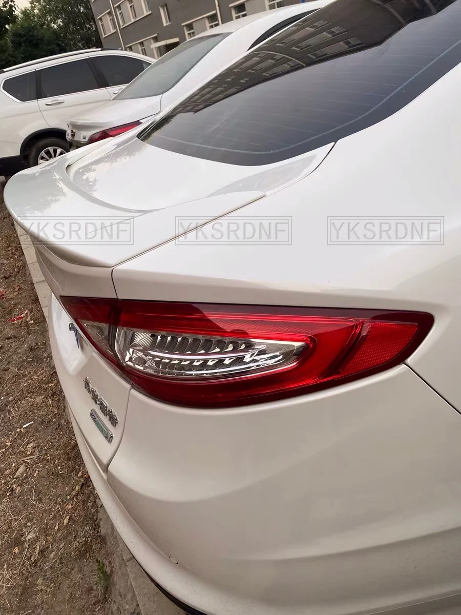 Alerón trasero ABS Ford Mondeo 2013-2020 - imagen 5
