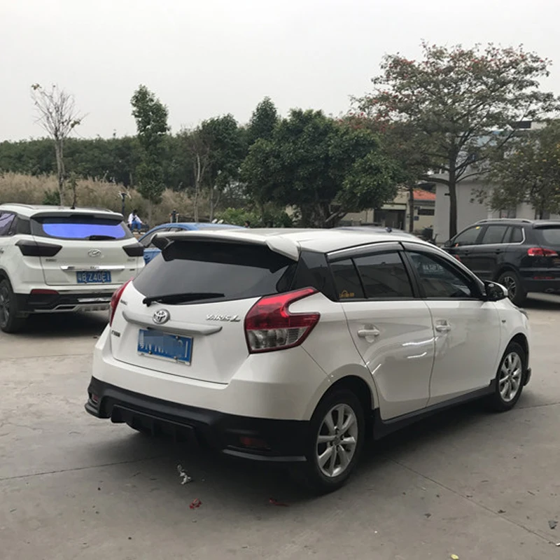 Alerón trasero de ABS imprimado para Toyota Yaris L 2014-2017 - imagen 3