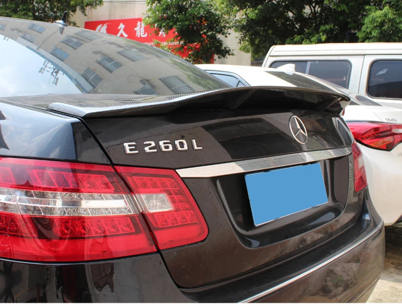 Alerón de fibra de carbono estilo Renntech para Mercedes Clase E W212 - imagen 3