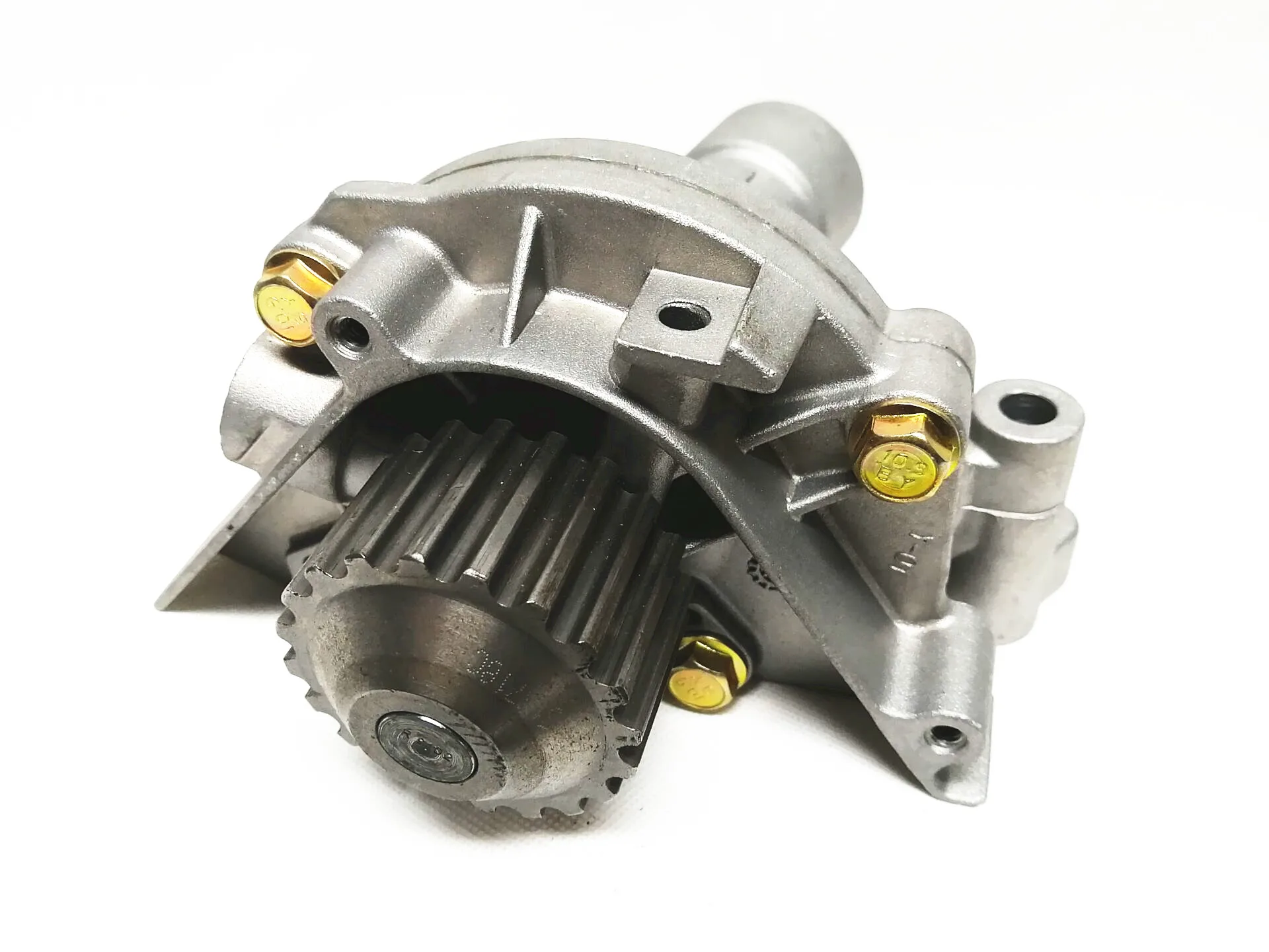 Vista detallada de la bomba de agua 1201K1