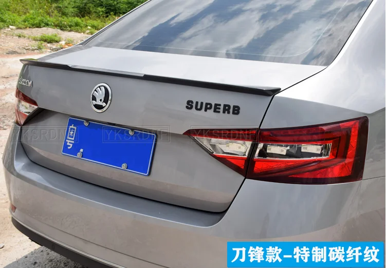 Spoiler trasero ABS para Skoda Superb