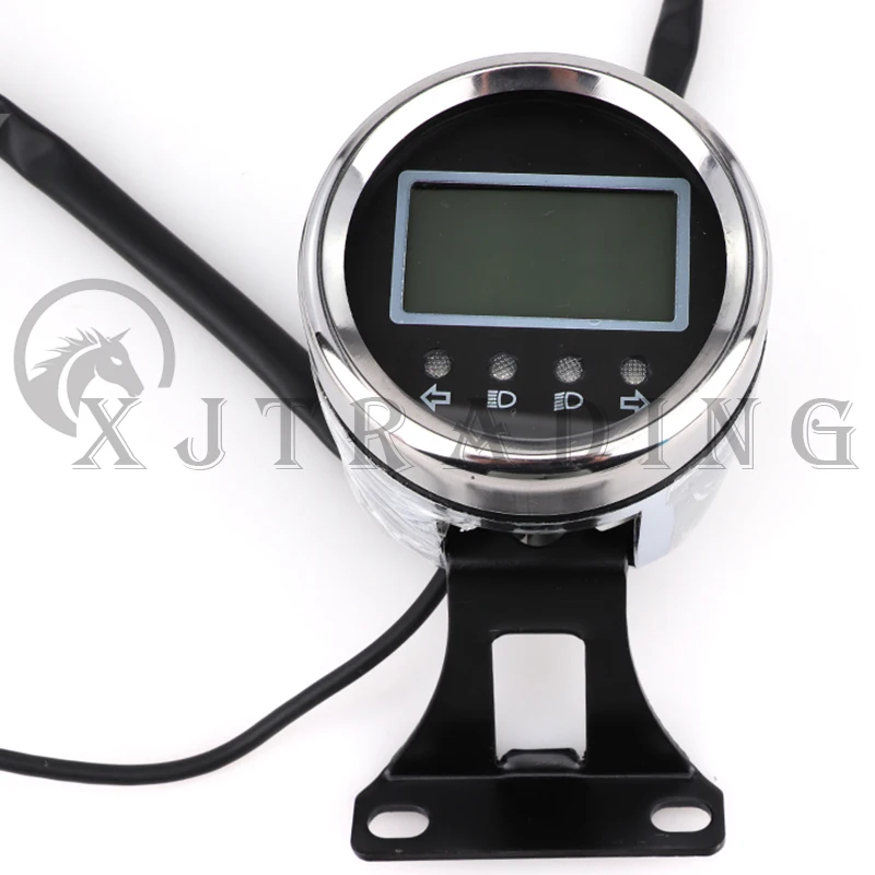 Velocímetro LCD instalado en una motocicleta