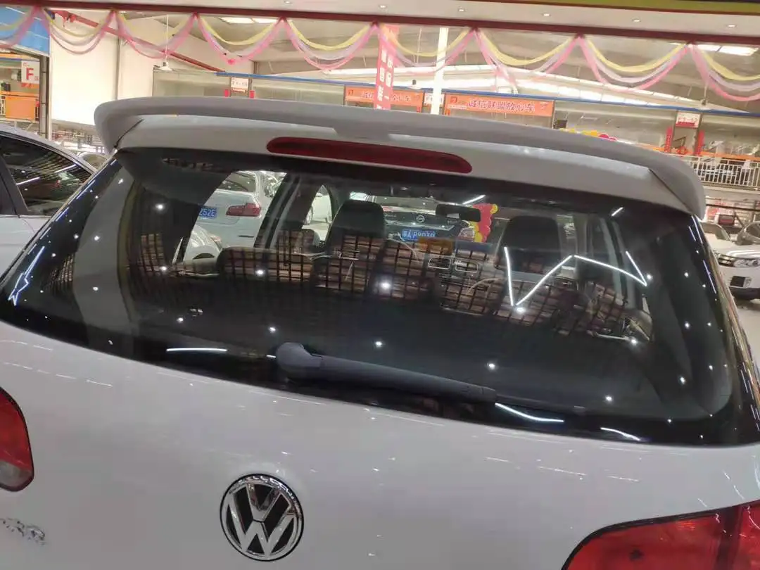 Spoiler trasero YKSRDNF para Golf 6