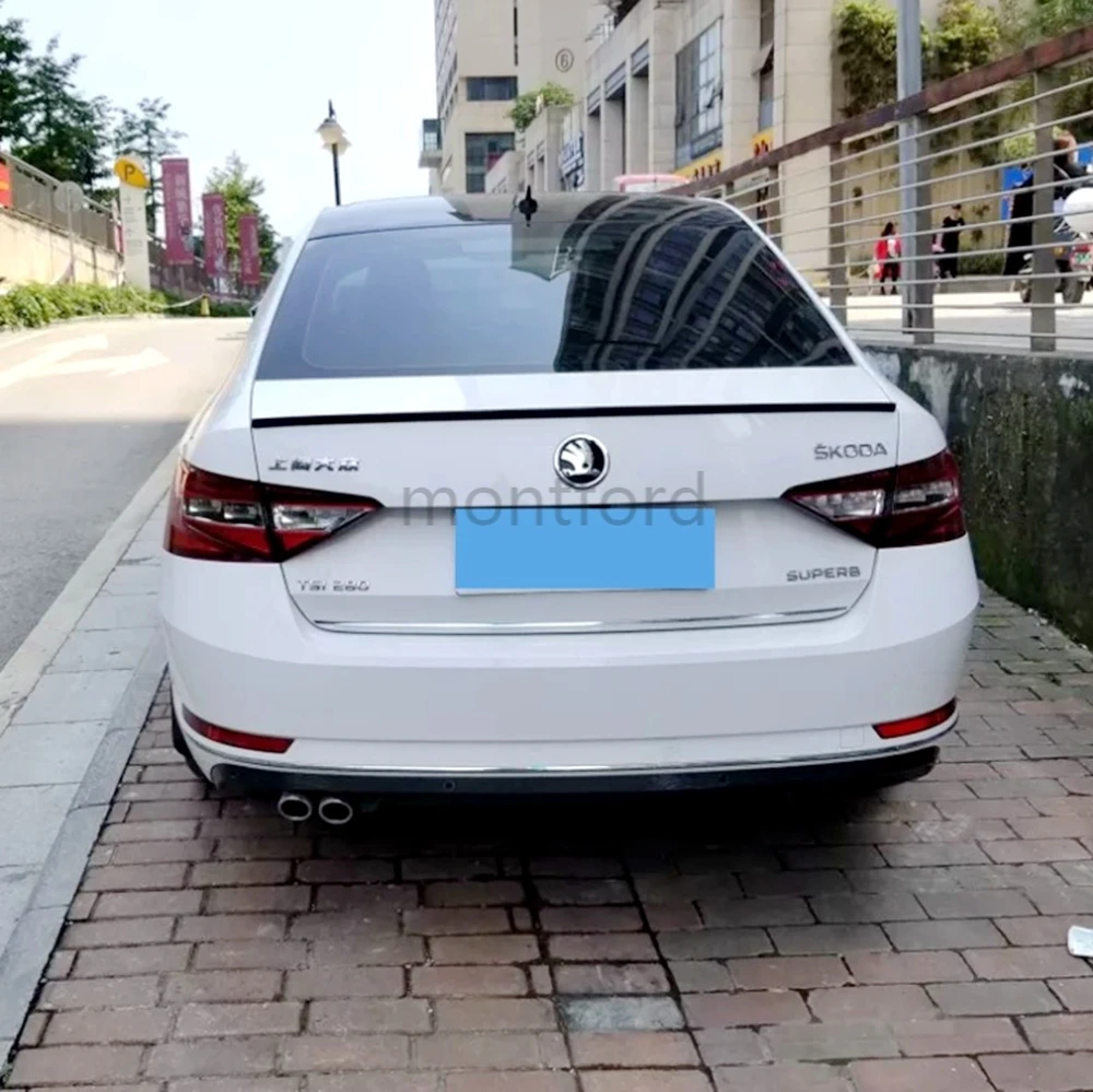Spoiler trasero ABS Skoda Superb 2015-2019 – imprimación
