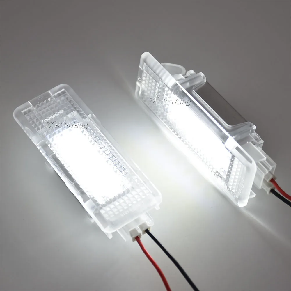Aplicación de las luces de bienvenida LED en un BMW