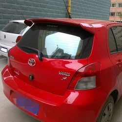 Alerón trasero Toyota Yaris 2008-2013 de ABS imprimado