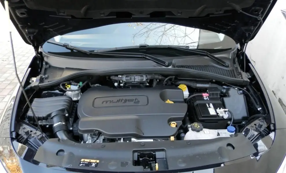Capó delantero Fiat Egea 2015-2021 - imagen 2