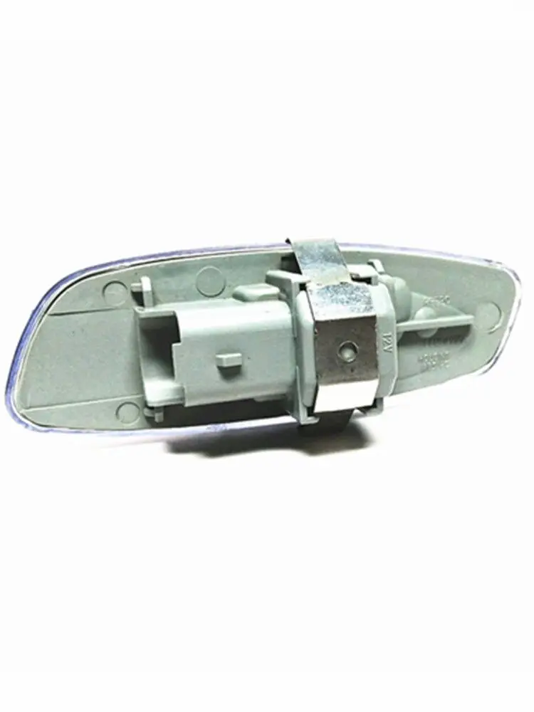 Faro marcha atrás 6325G5 Citroën C3 C4 C5 DS3 DS4 - imagen 4