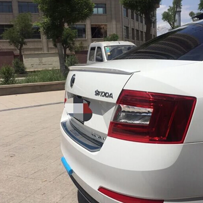 Alerón trasero ABS Skoda Octavia MK3 2015-2016 - imagen 3