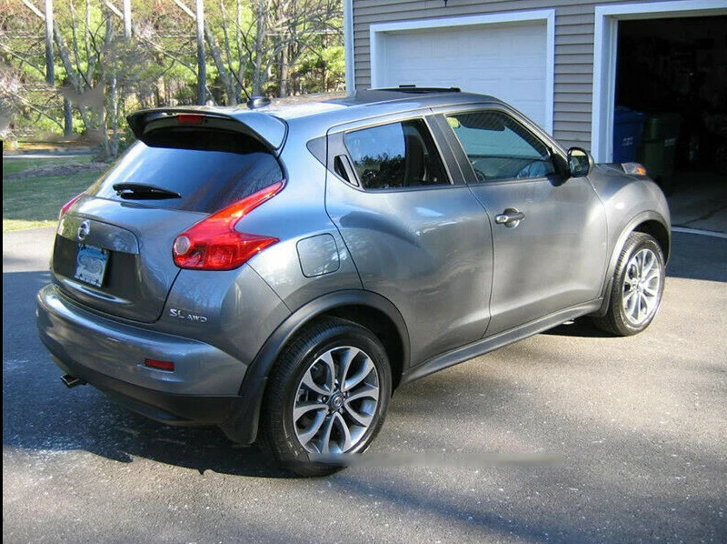 Alerón de coche Nissan Juke vista inferior