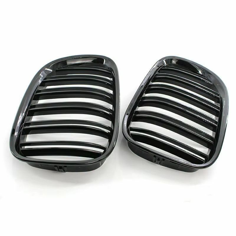 Parrillas delanteras BMW Serie 7 F01/F02 en fibra de carbono - imagen 3