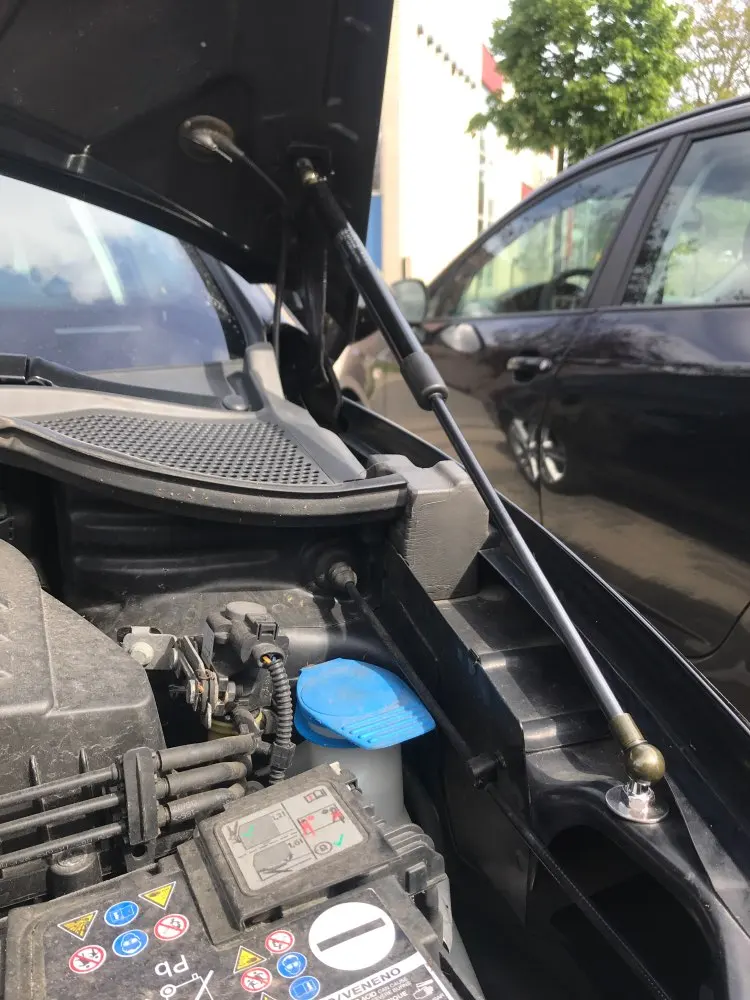 Puntales de gas para capo SEAT Ibiza 6J - elevacion en carbono - imagen 4