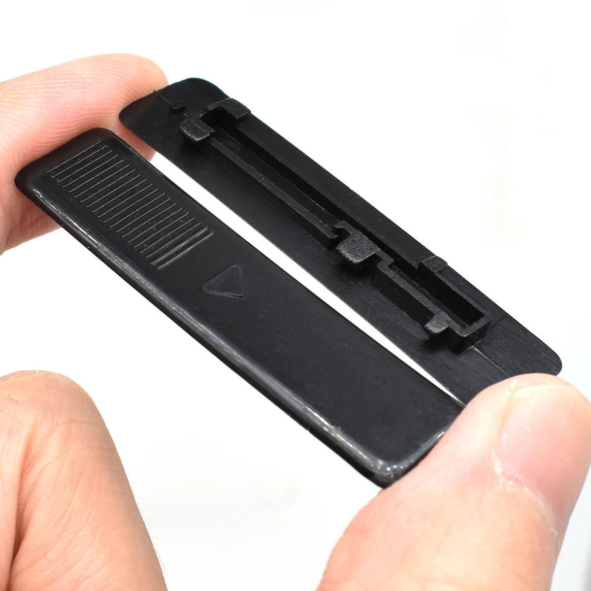 Clip embellecedor riel de techo Mazda Axela/Biante/Premacy - imagen 4