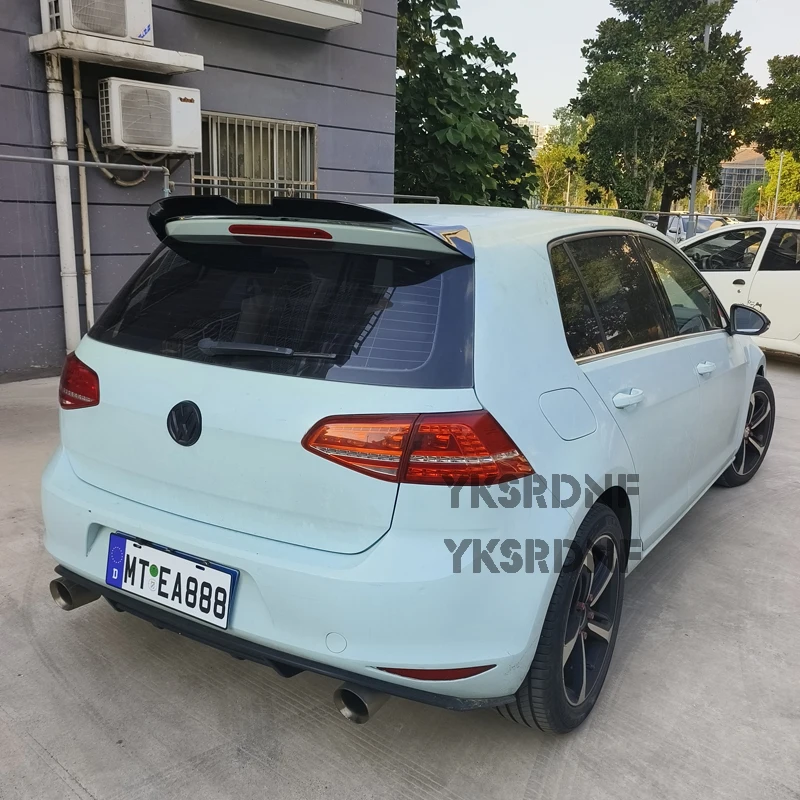 Alerón de techo Volkswagen Golf 7 GTI y R – extensión cubierta - imagen 2