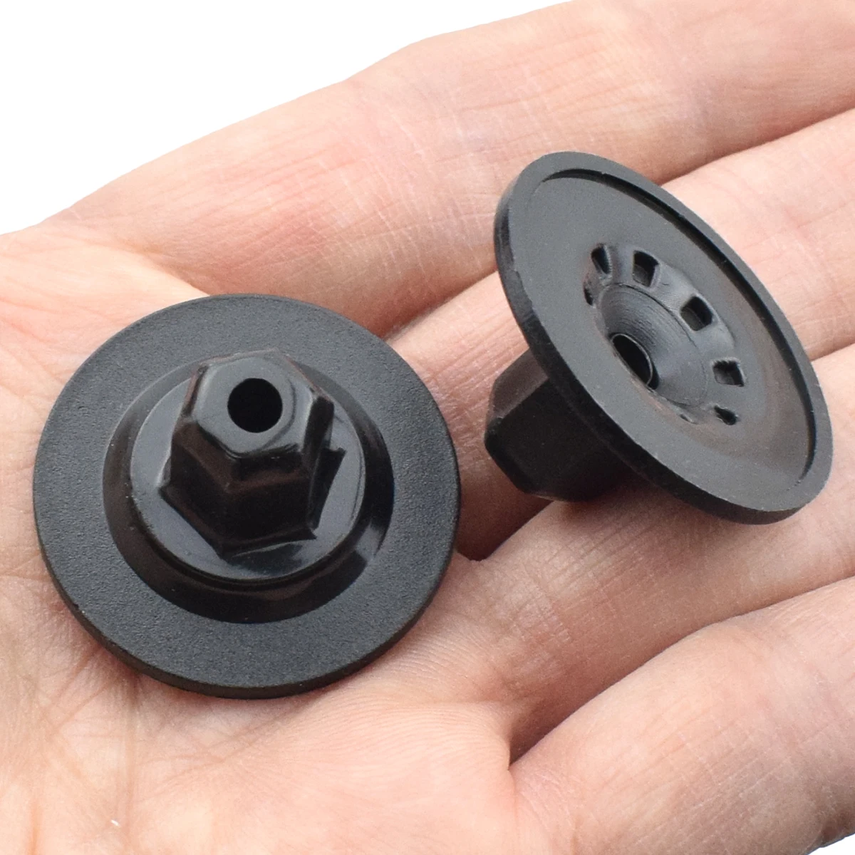 Protectores de carrocería y clips de sujeción para Audi y VW con tornillos - imagen 3