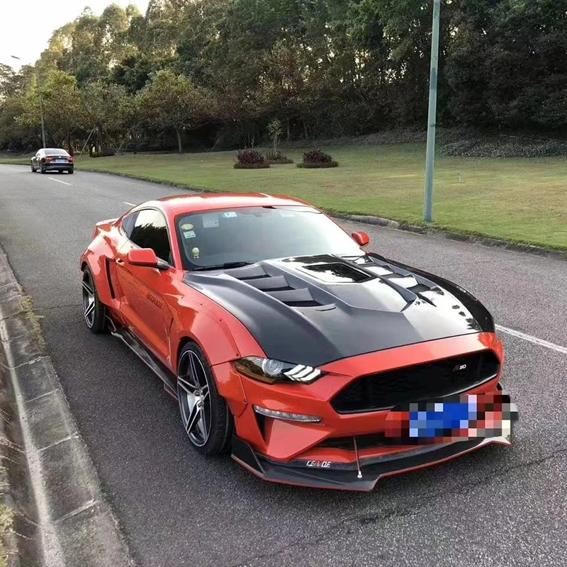 Capó de fibra de carbono GTSS con toma de aire para Ford Mustang - imagen 5