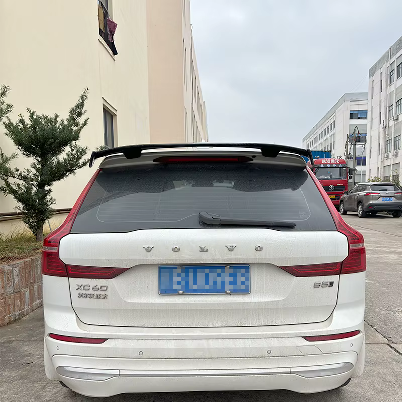Alerón de techo trasero Volvo XC60 2018-2022 – Kit carrocería tuning - imagen 2