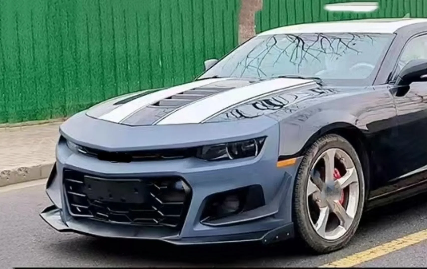 Kit carrocería Camaro 2010-2014 ZL1 1LE parachoques y faldones - imagen 5