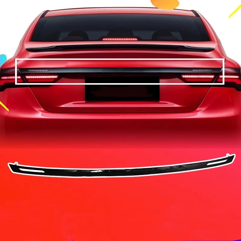 Moldura negra para tapa del maletero Geely Binray 2018-2021 - imagen 2