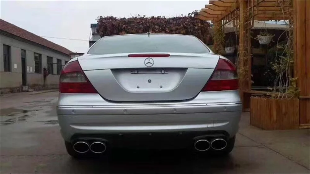 Difusor trasero AMG Style W209 para Mercedes CLK 2003 en adelante - imagen 2