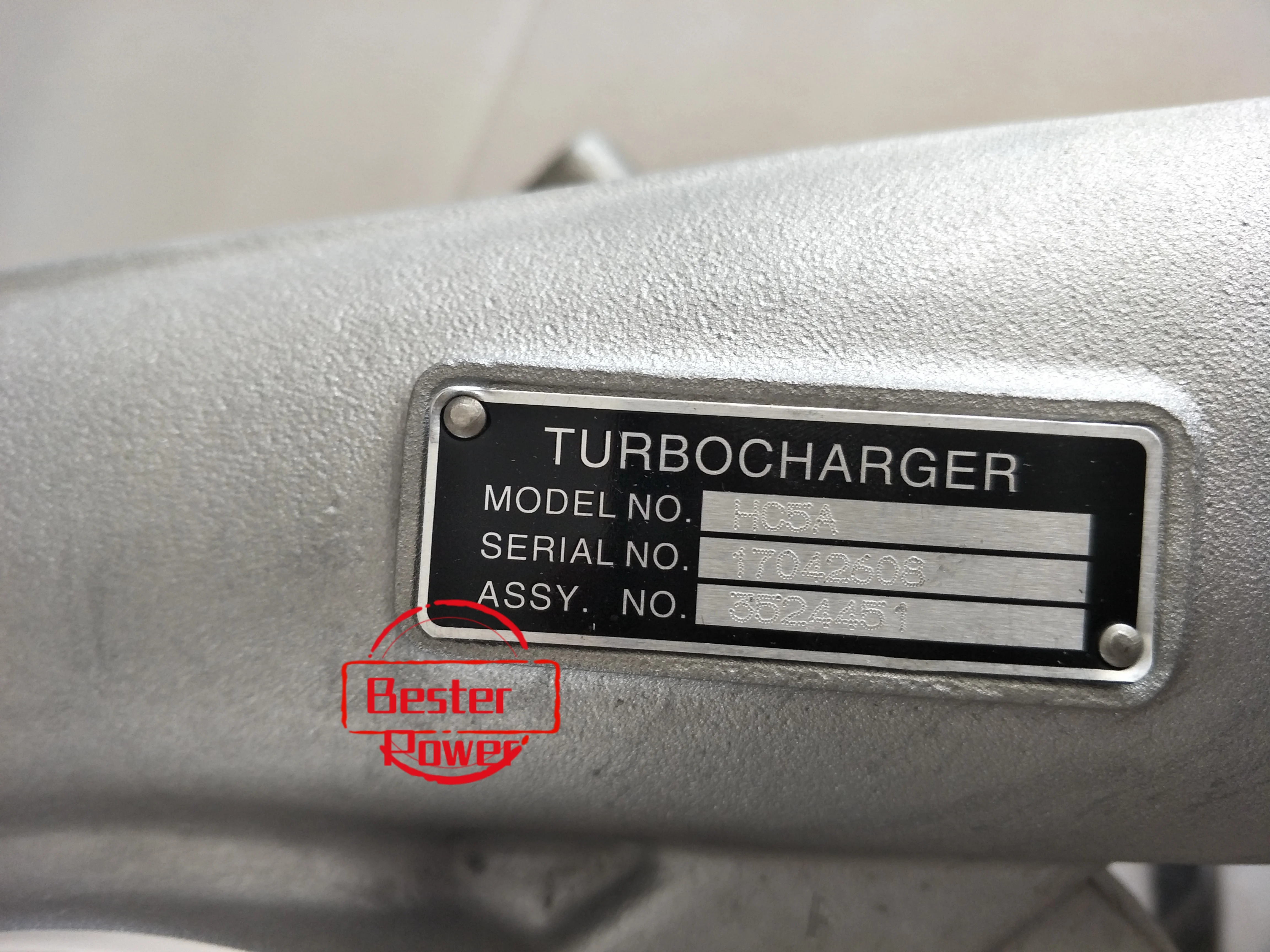 Turbocompresor HC5A para motor Cummins KTA38 - imagen 2