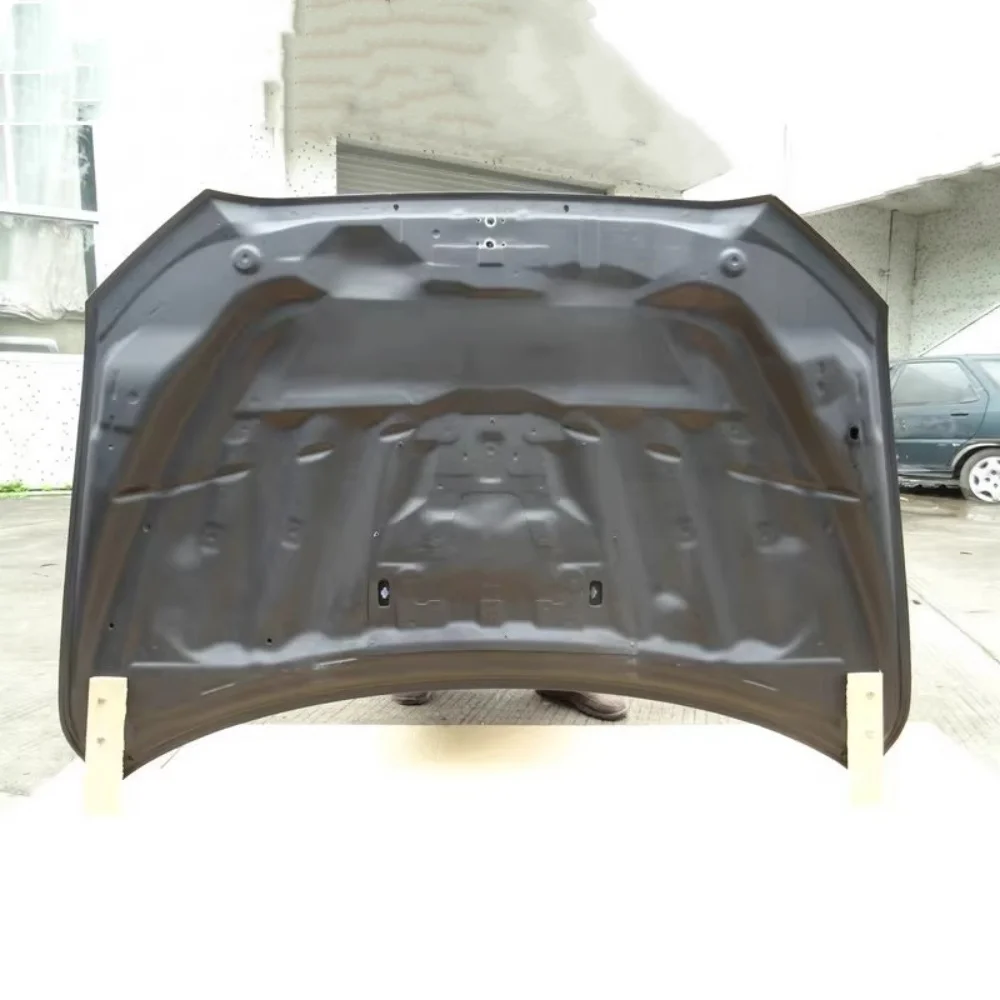 Cubierta de motor fibra carbono – Mitsubishi EVO 10 modificado - imagen 4