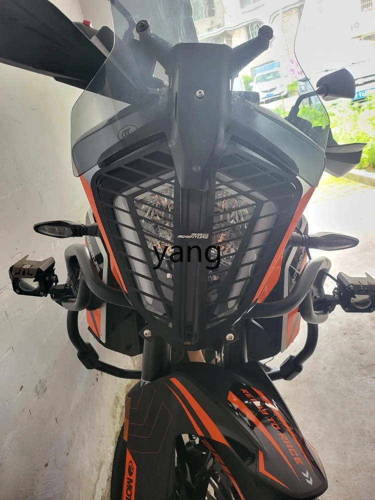 Malla protectora de faro CX 90ADV y 390ADV R en aluminio resistente - imagen 2