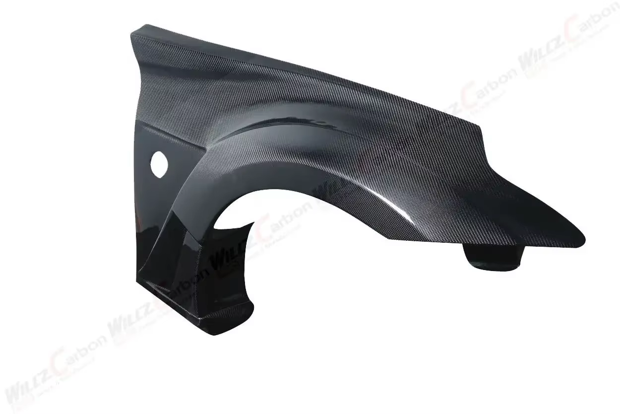 Labio delantero de fibra de carbono para Nissan 370Z Z34 - imagen 3