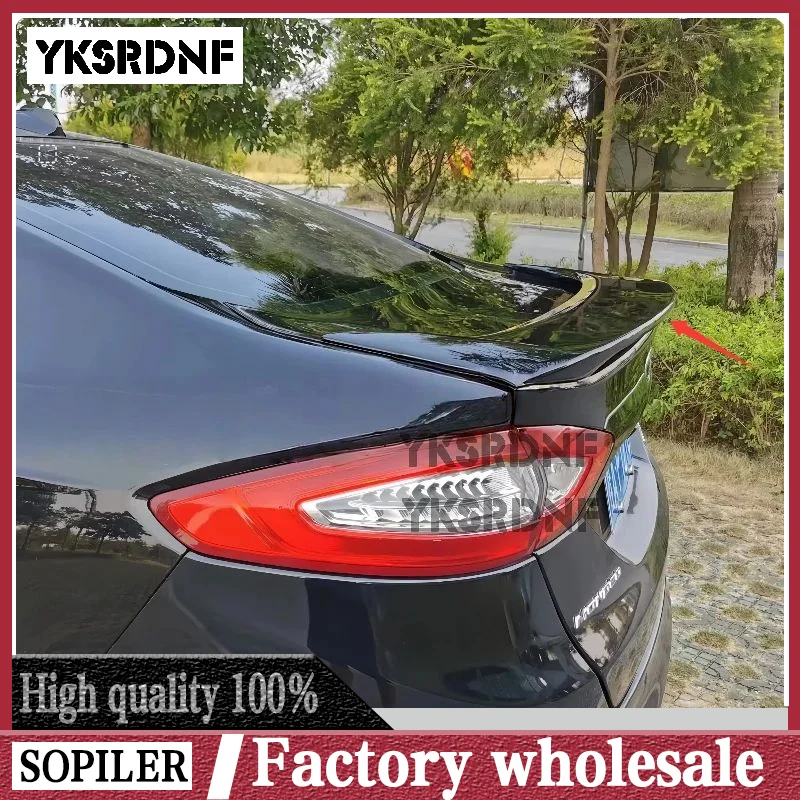 Alerón trasero ABS Ford Mondeo 2014-2017 – Listo para pintar