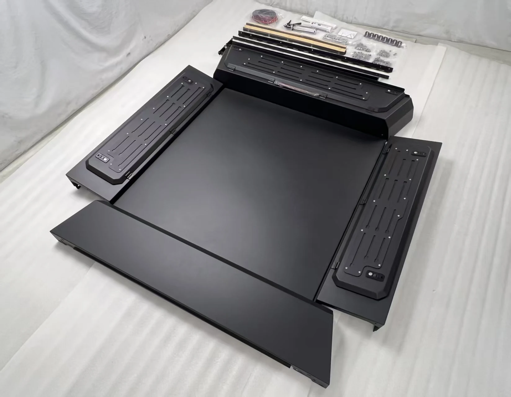 Cubierta Tonneau rígida para caja de pick-up de alta gama - imagen 2