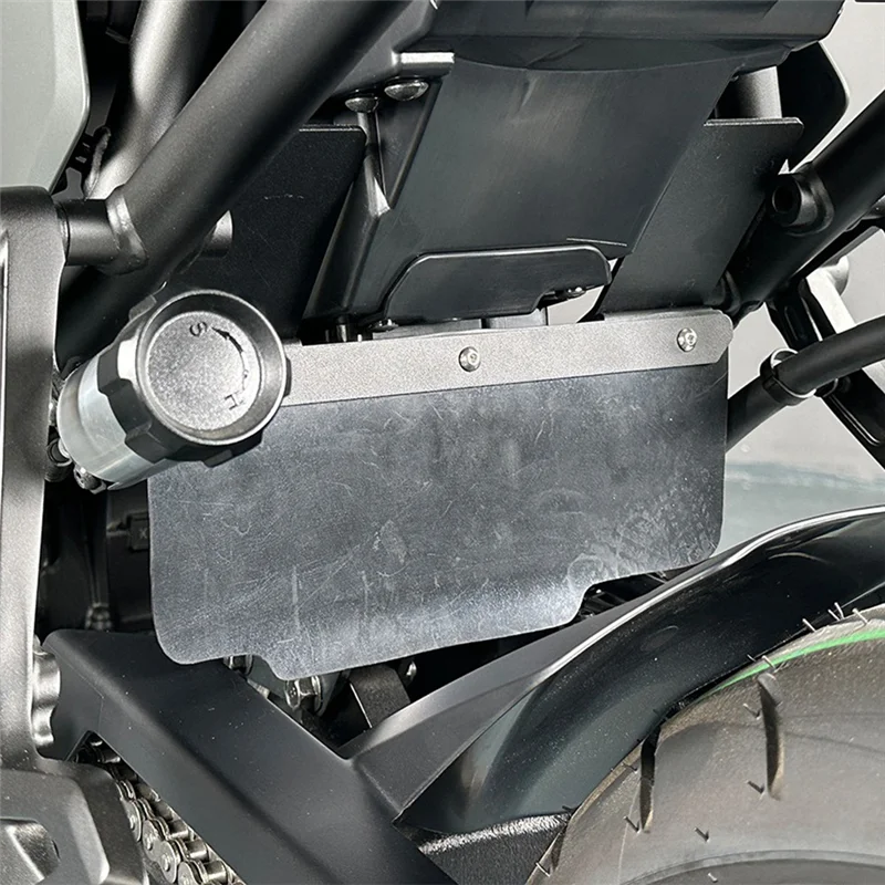 Guardabarros trasero protector salpicaduras para Yamaha Tracer 9 GT - imagen 2