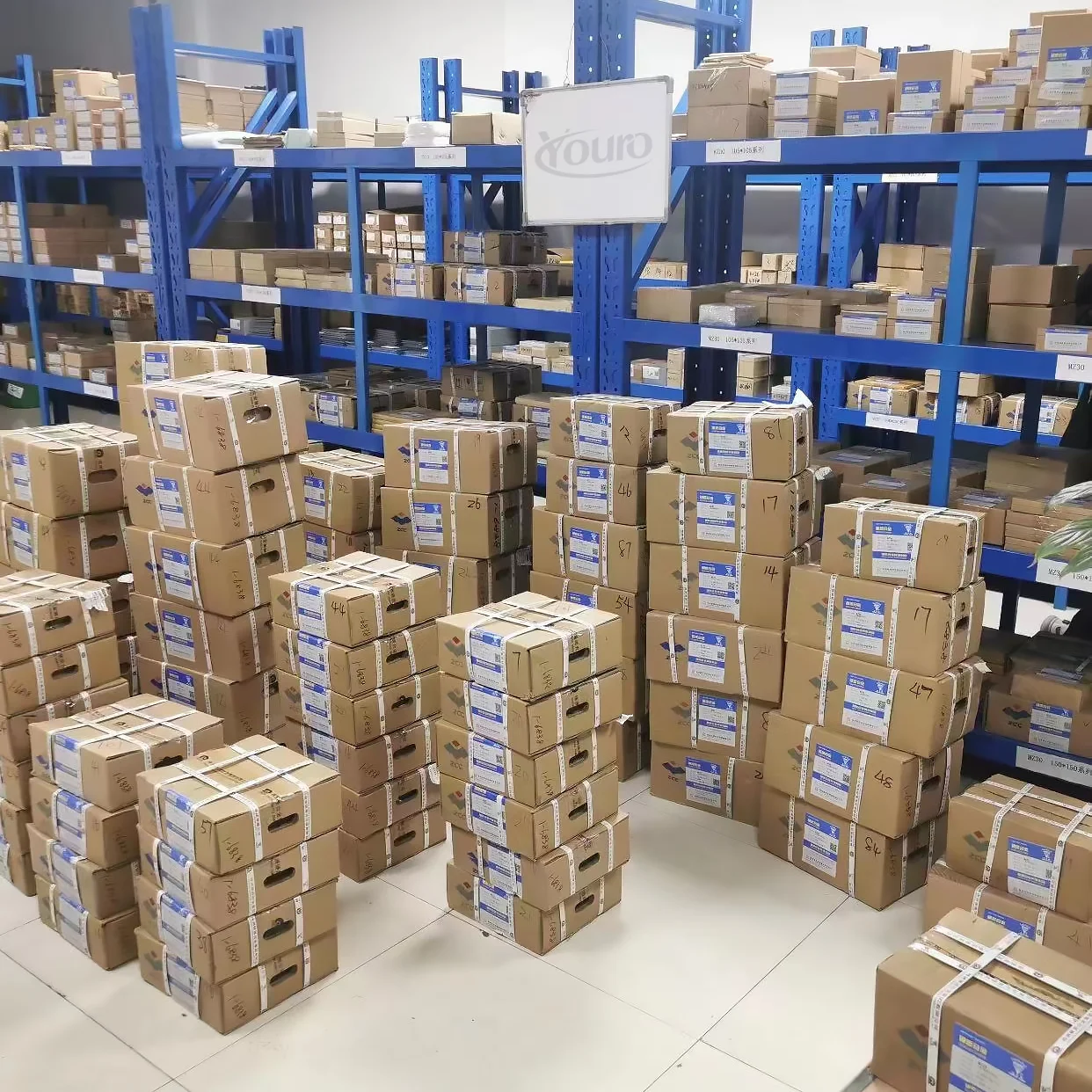 100% nuevo servomotor ECMA-K11315RS ECMA-A2 1.5KW 2000 RPM 400V en stock - imagen 5