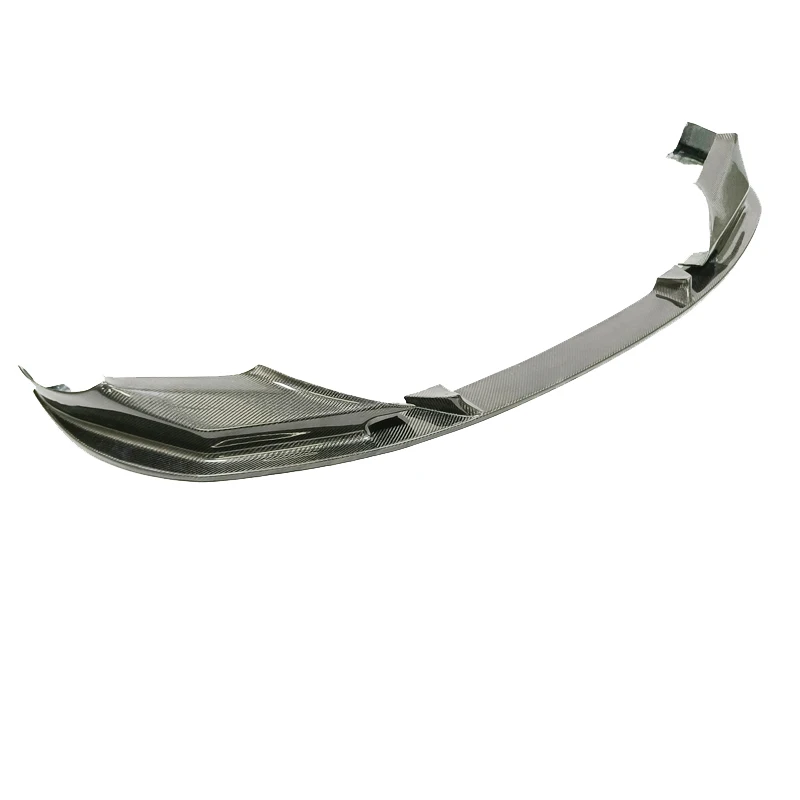 Vista lateral labio delantero carbono M5