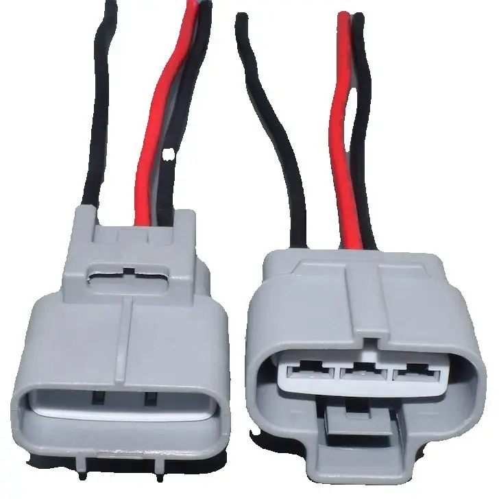 Conector ventilador Toyota Corolla Camry - 3 pines 4,8mm