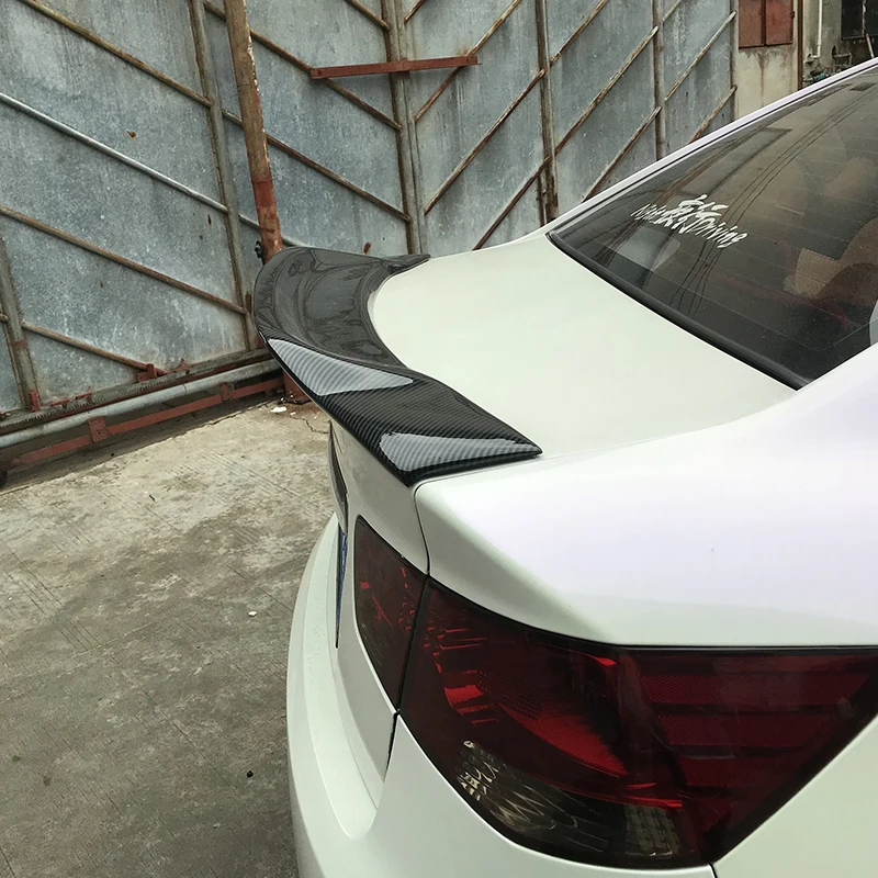 Alerón trasero de fibra de carbono para Kia Forte 2009-2016 - imagen 4