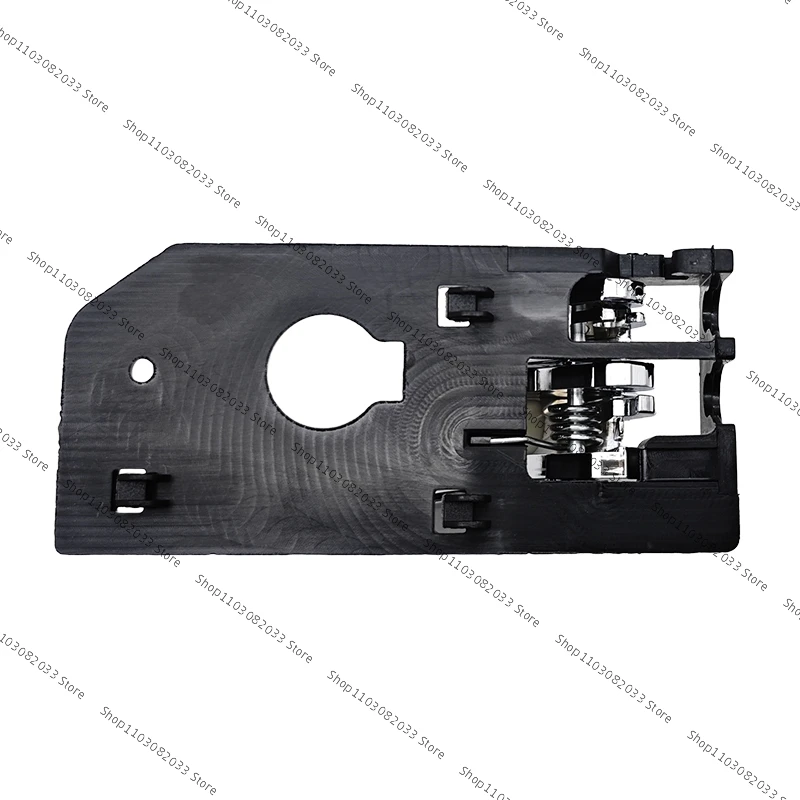 Tirador puerta interior delantero KIA Carnival VQ – Ref. 826104-D010 - imagen 5