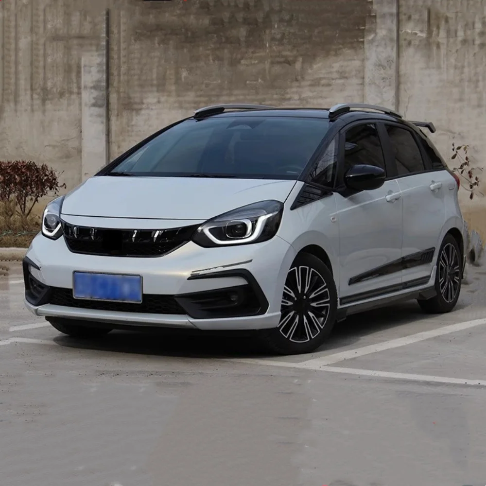Malla parrilla delantera modificada Honda Fit Jazz 2021 - imagen 5