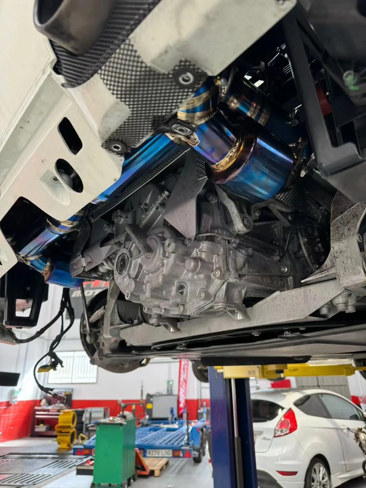 Tubo escape Catback titanio Ferrari 488 GTB F142M 3.9T - imagen 5
