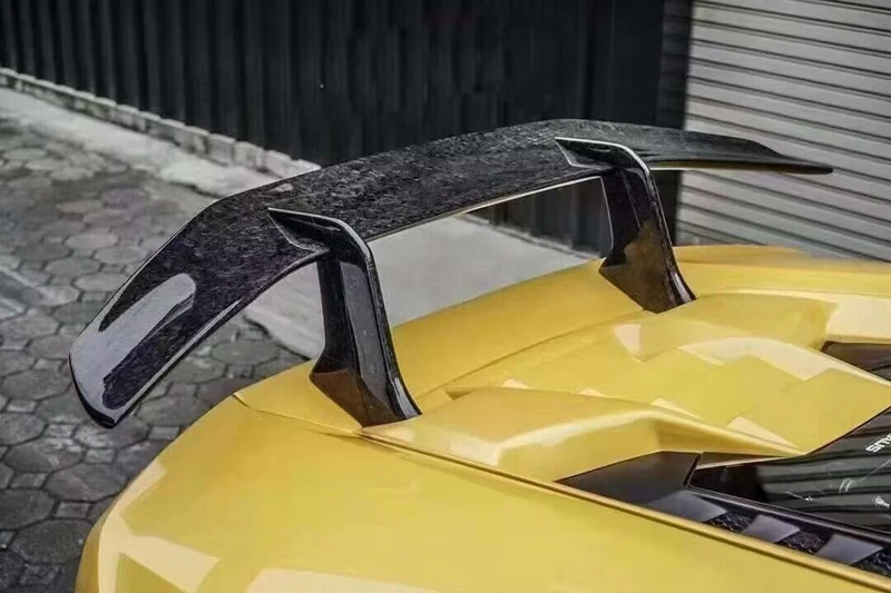 Kit parachoques delantero de carbono Lamborghini Huracán Performante - imagen 3