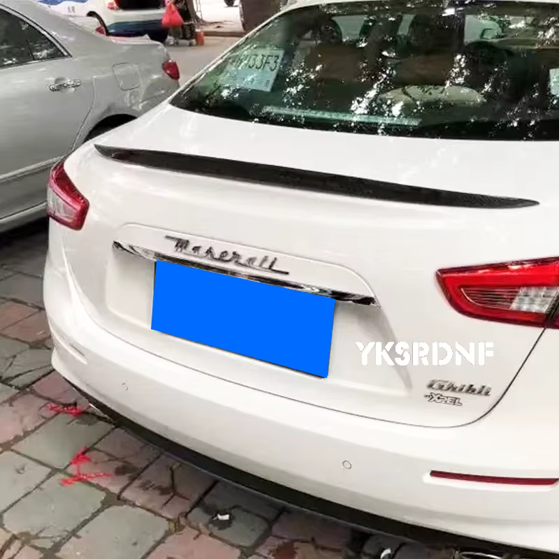 Alerón trasero estilo Wald para Maserati Ghibli