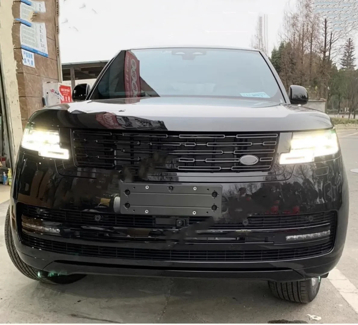 Kit máscara parrilla delantera y trasera modificada Range Rover - imagen 2