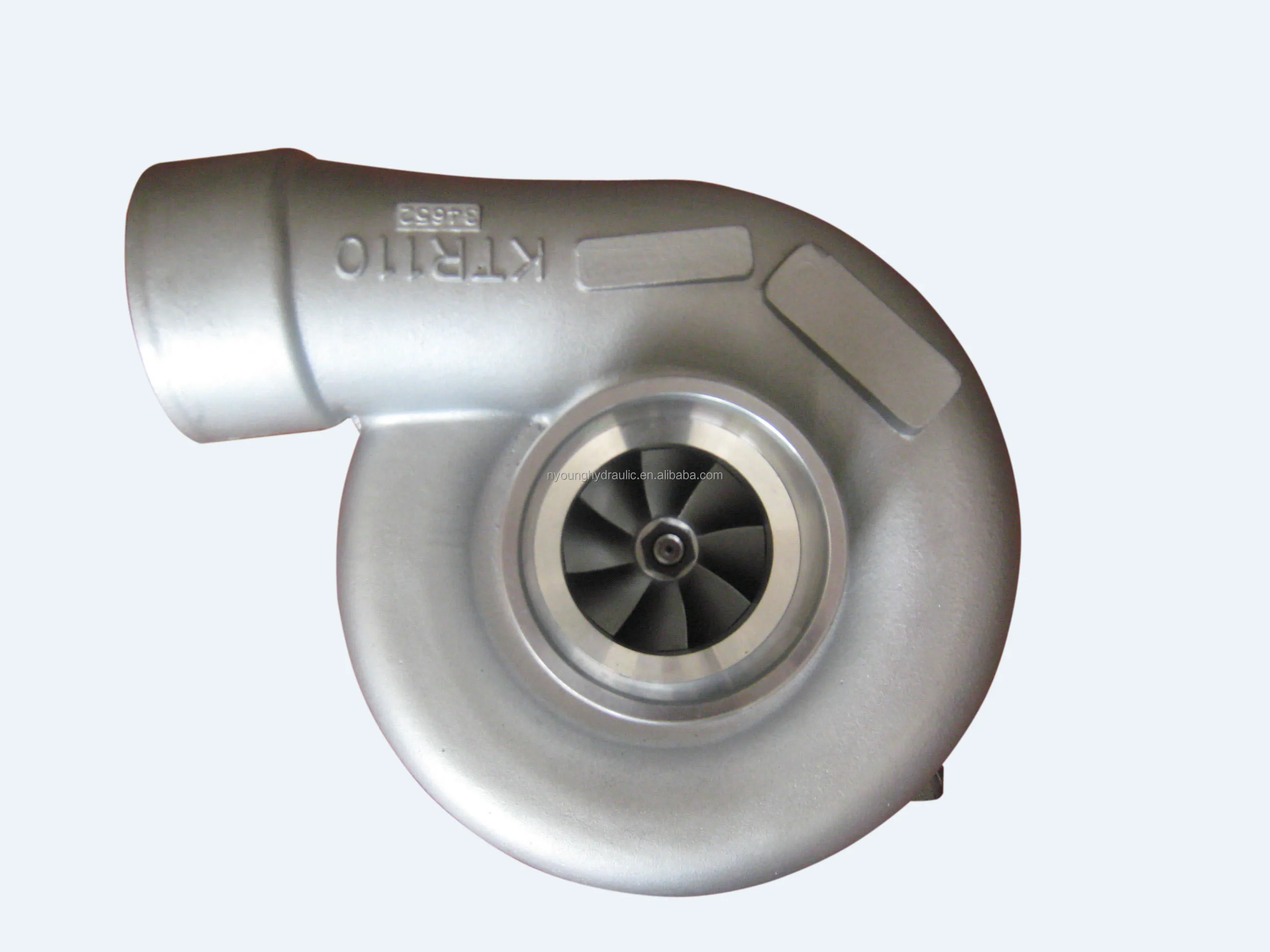 Vista frontal del turbocompresor KTR110