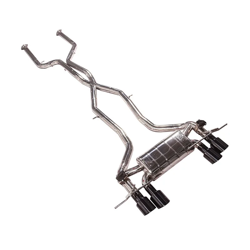 Primer plano de la soldadura y acabado del colector