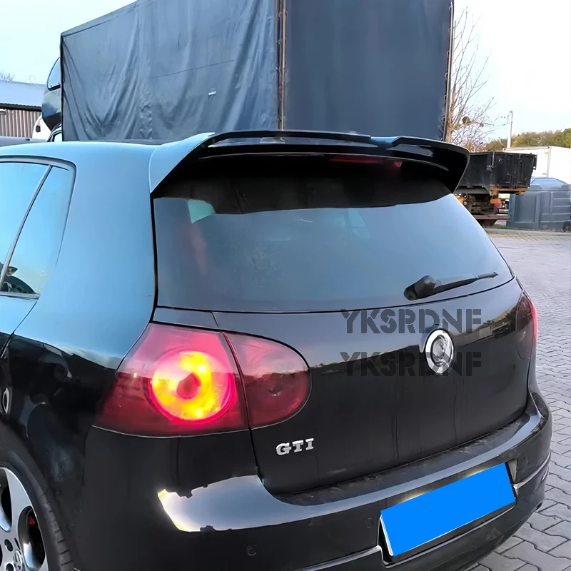 Alerón trasero estilo Oettinger carbono VW Golf 5 GTI R32 - imagen 3