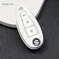 3 Button White